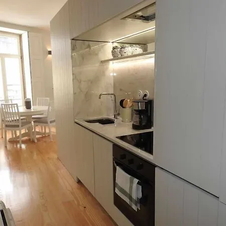 Delight 1 Luxury In Historic Center With Balcony Max 4 P Apartment Porto