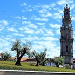 Delight 1 Luxury In Historic Center With Balcony Max 4 P * Porto