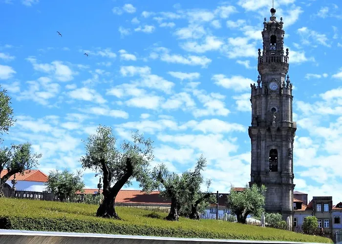 Delight 1 Luxury In Historic Center With Balcony Max 4 P * Oporto